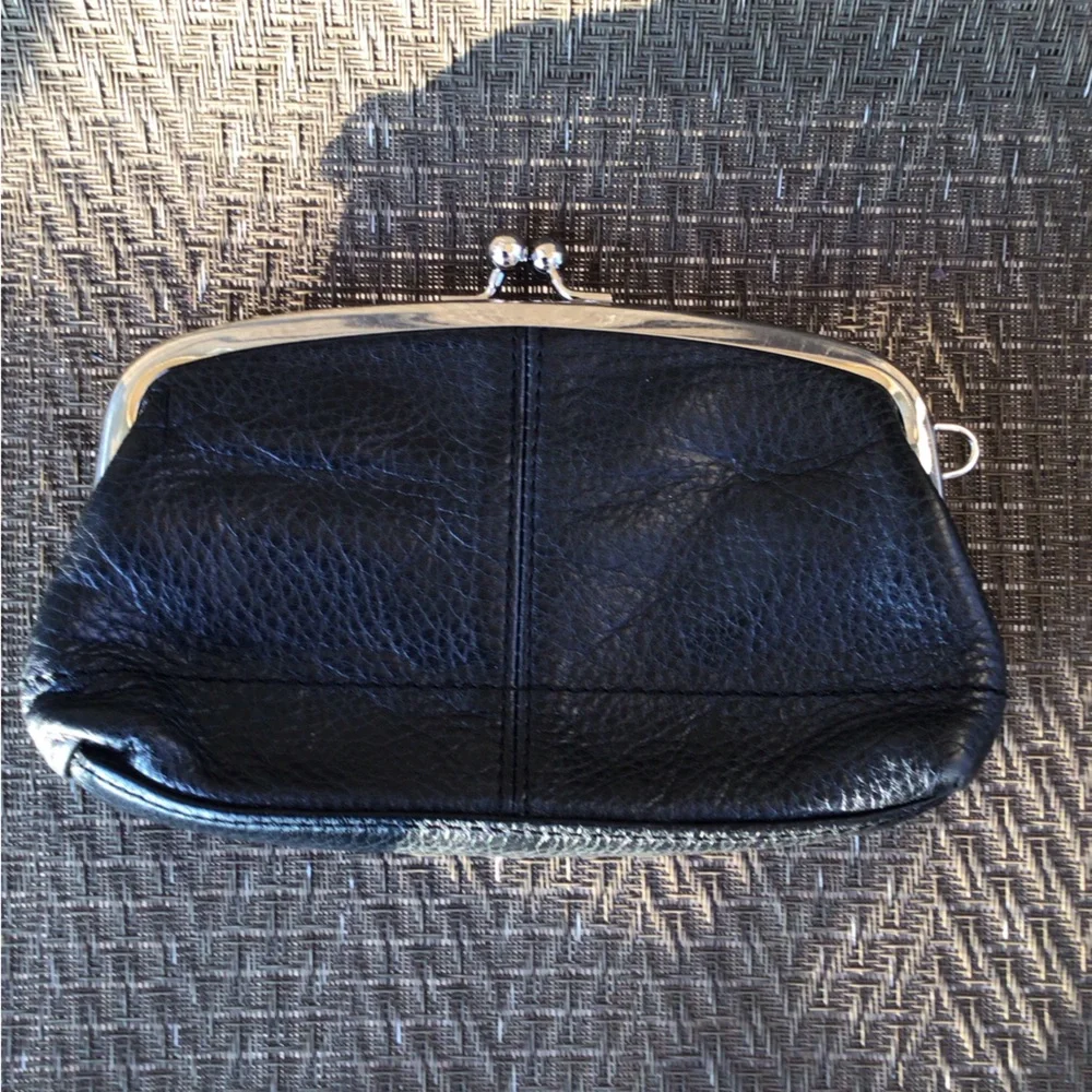 Talbots Black Leather Kisslock Clutch Wallet